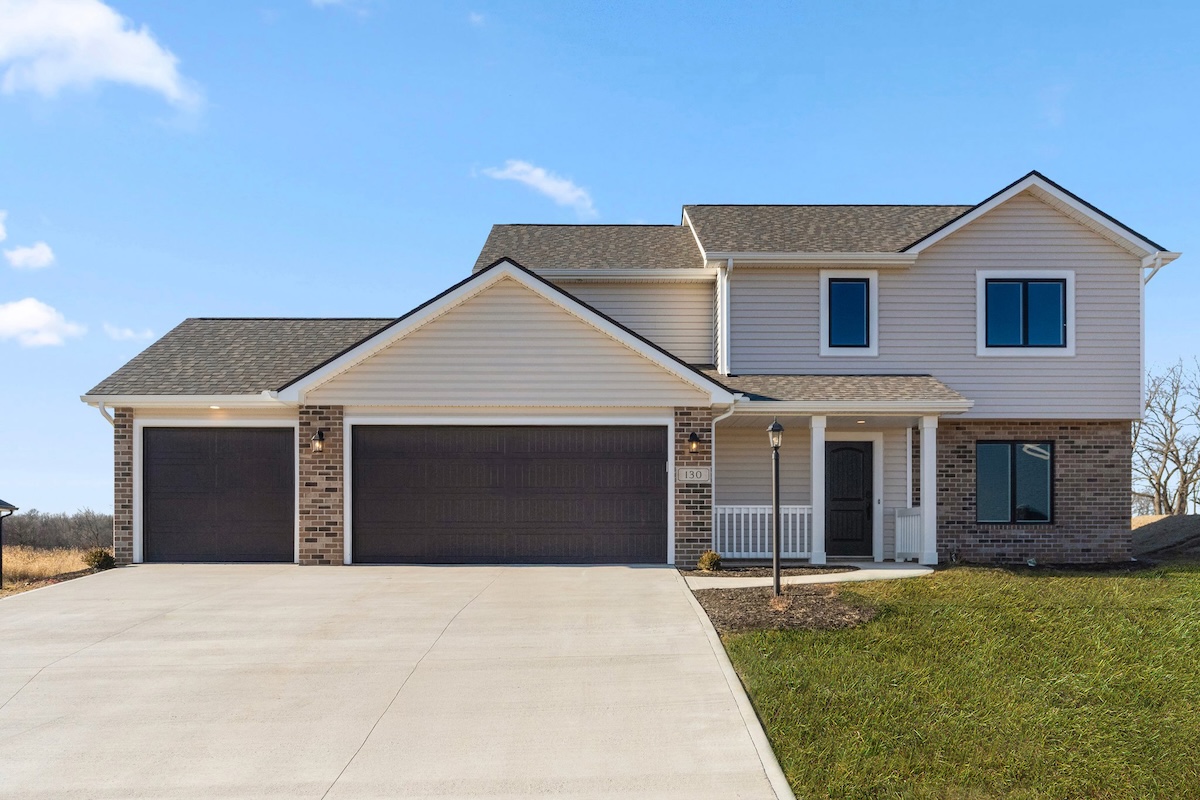 web exterior edit grass hamilton hill park ridge south 13